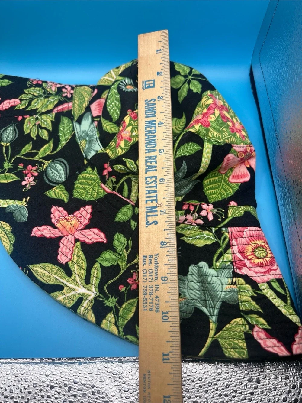 Vera Bradley - Floral Reversible Green Quilted Bucket Hat